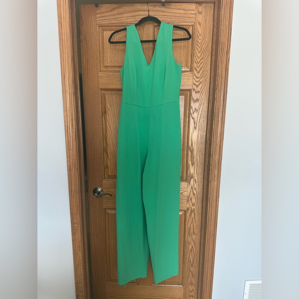Kelly Green Sleeveless Jumpsuit